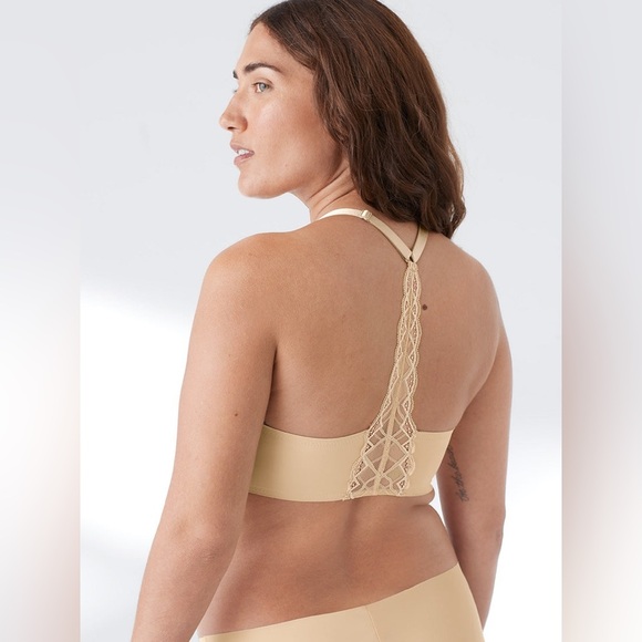 True Body Triangle Lace Racerback Bra - Picture 9 of 11